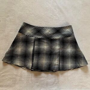 Vintage A. Byer Y2K/90s Black & White Plaid Pleated Low Rise Mini Skirt Size 9